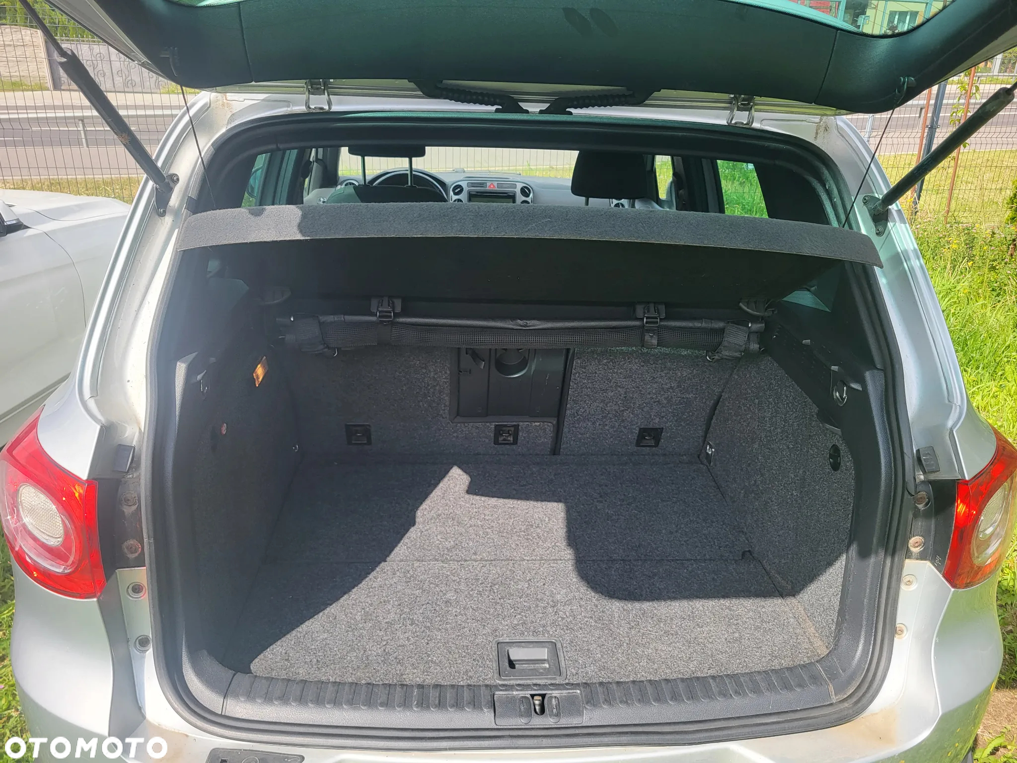 Volkswagen Tiguan 2.0 TDI 4Mot Sport DSG - 13