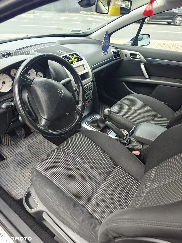 Peugeot 407 140 - 6