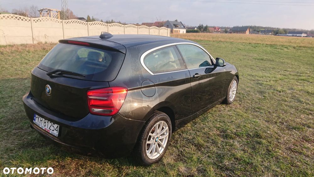 BMW Seria 1 - 36