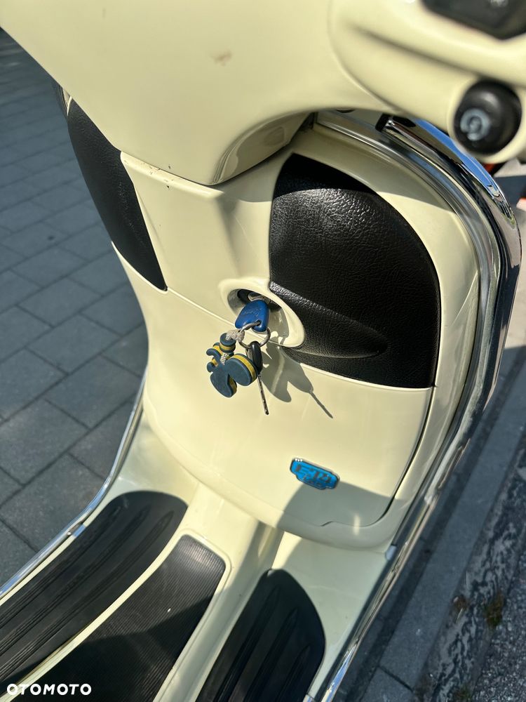 Vespa ET - 11
