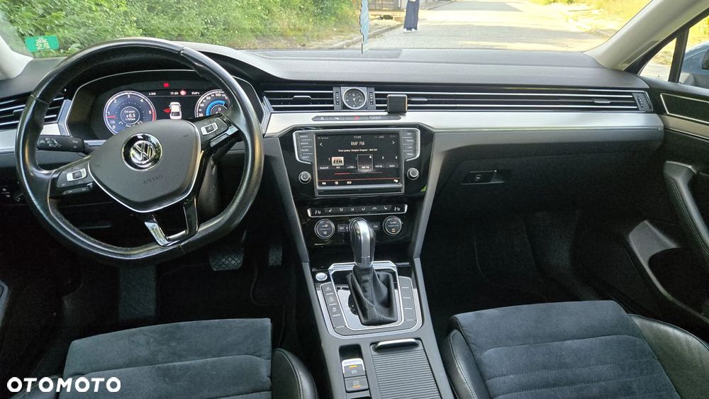 Volkswagen Passat 2.0 TDI BMT Highline DSG - 13