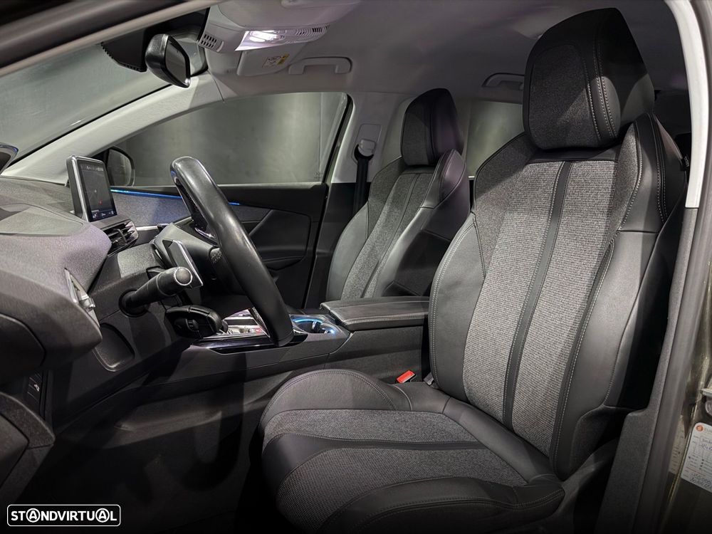 Peugeot 5008 1.5 BlueHDi Allure Pack EAT8 - 16