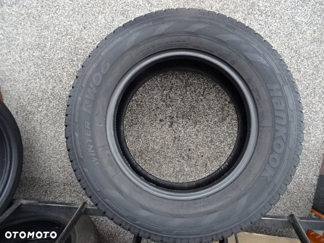235/65/R16C 115/113R Hankook Winter RW06 - 5