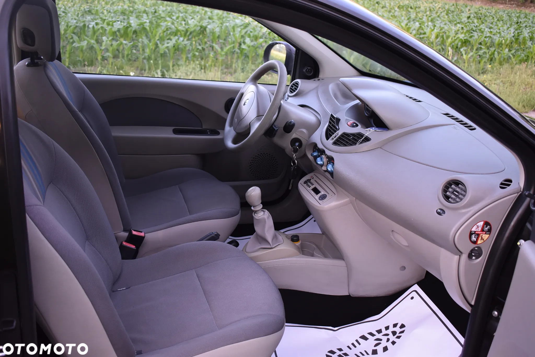 Renault Twingo 1.2 8V Authentique - 23