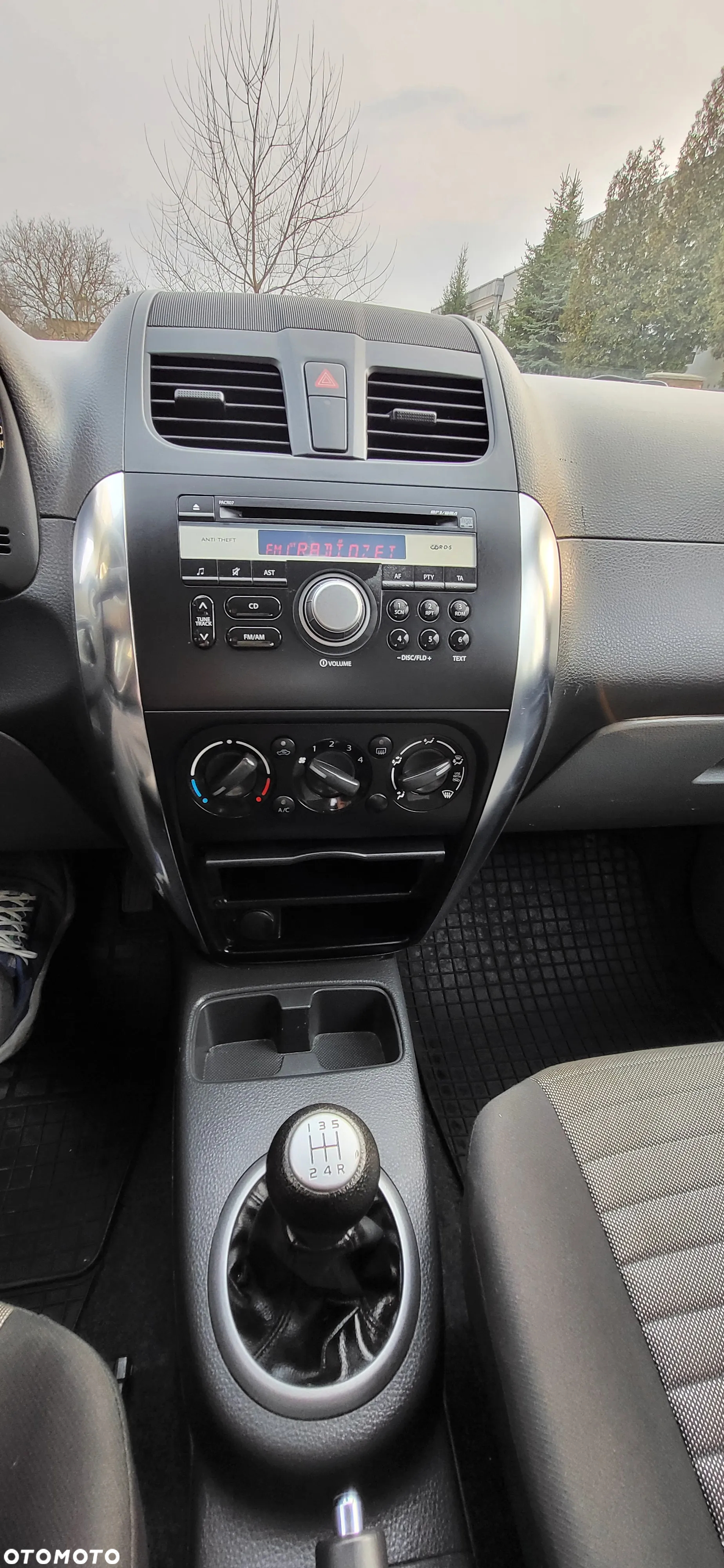Suzuki SX4 1.5 Comfort - 8