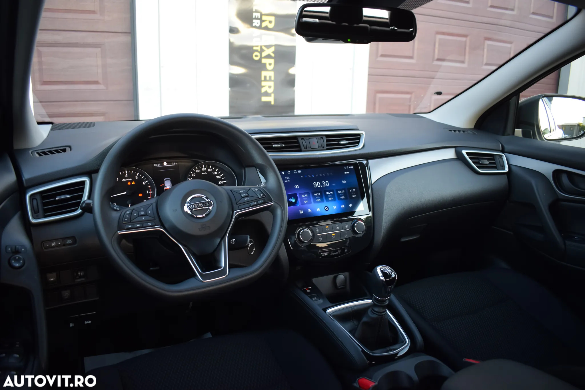 Nissan Qashqai 1.3 DIG-T VISIA - 14