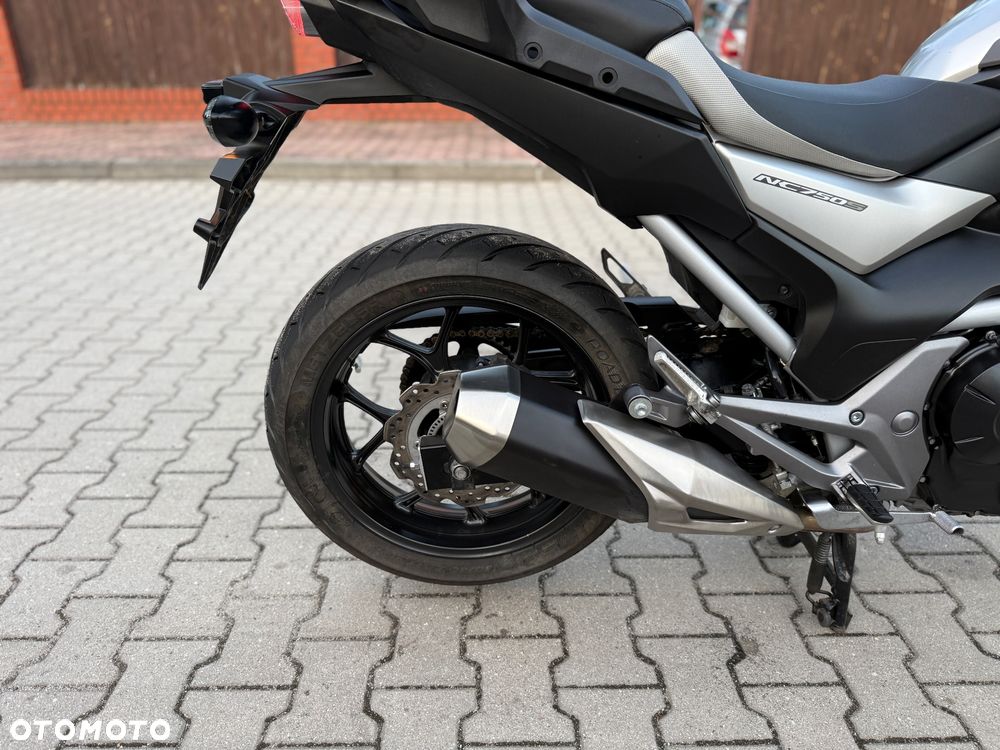 Honda NC - 11