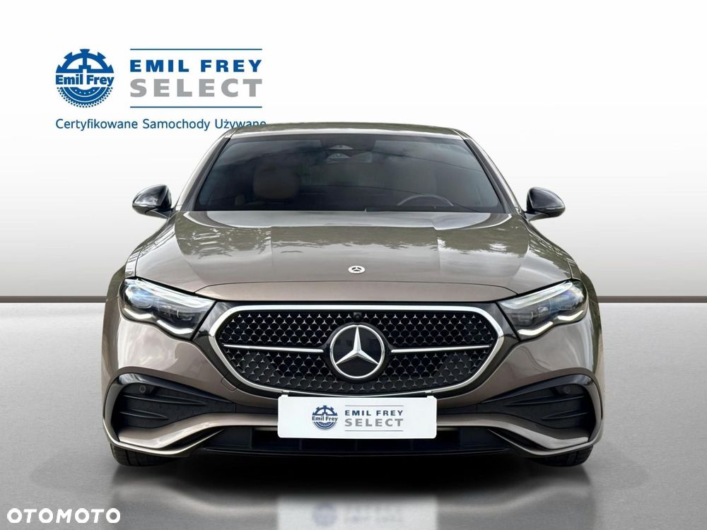 Mercedes-Benz Klasa E - 9