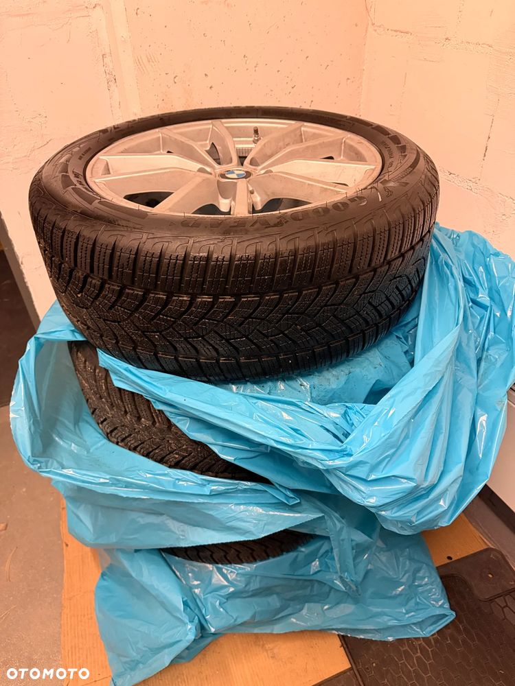 BMW Seria 3 320d M Sport - 36