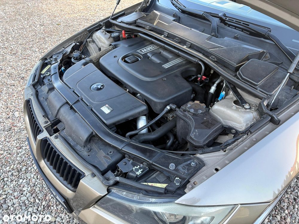 BMW Seria 3 - 26