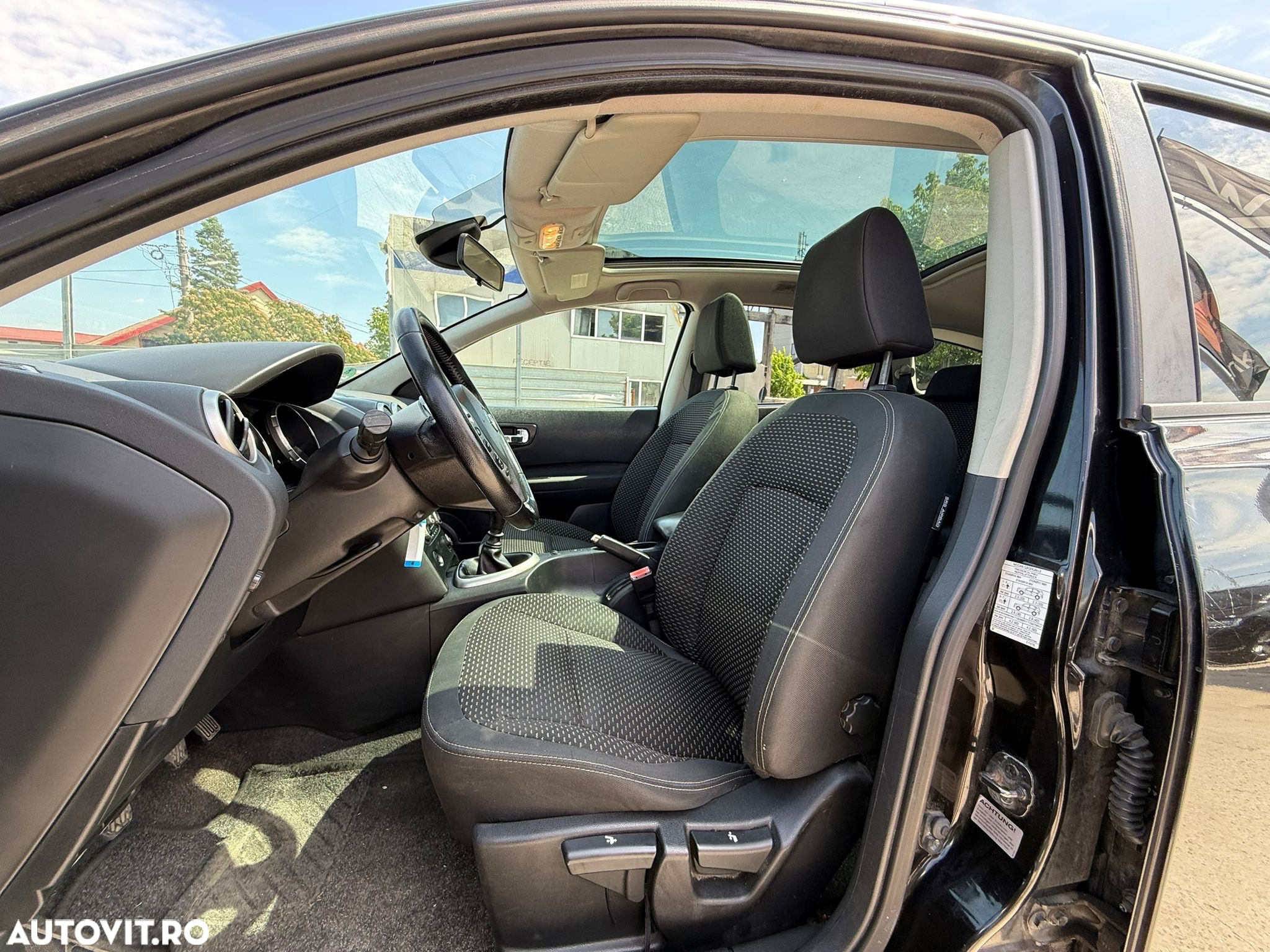 Nissan Qashqai+2 - 11