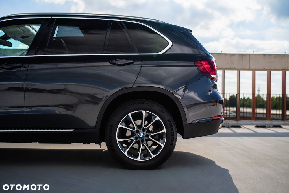 BMW X5 - 6