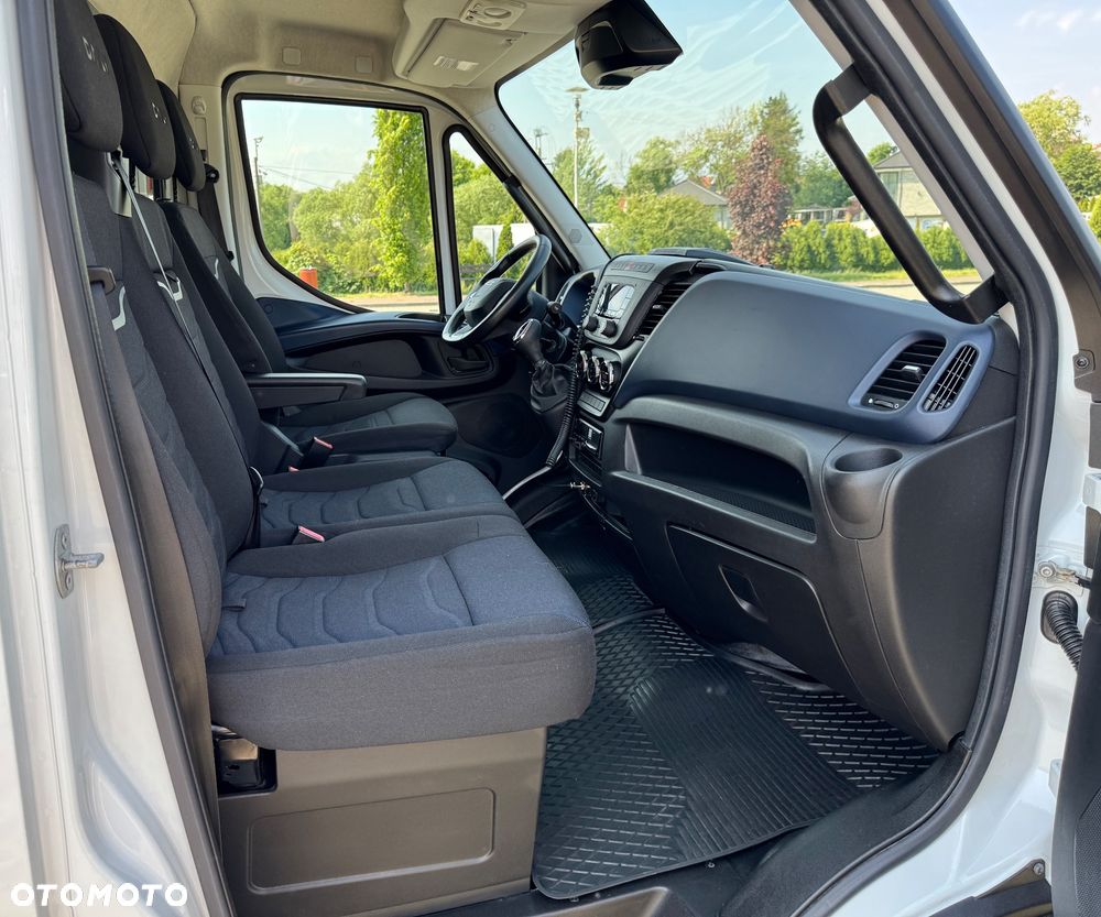 Iveco Daily‼️72C18‼️2021r 3.0 HI-MATIC Chłodnia/Mroźnia zakres -32C THERMO KING V-500 MAX Źródło Zasilania 400V Grube Ściany/Podłoga Przegroda komorowa‼️ Full LED na bliźniaku Salon Polska DMC7200kg - 18