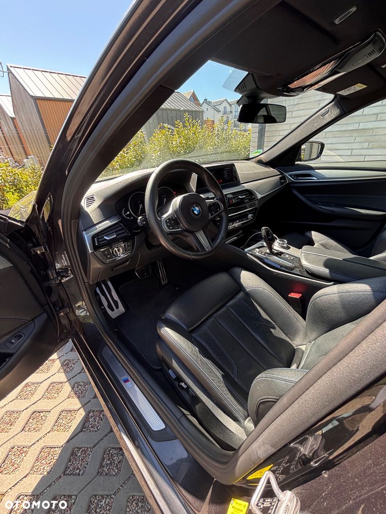 BMW Seria 5 540i M Sport sport - 10