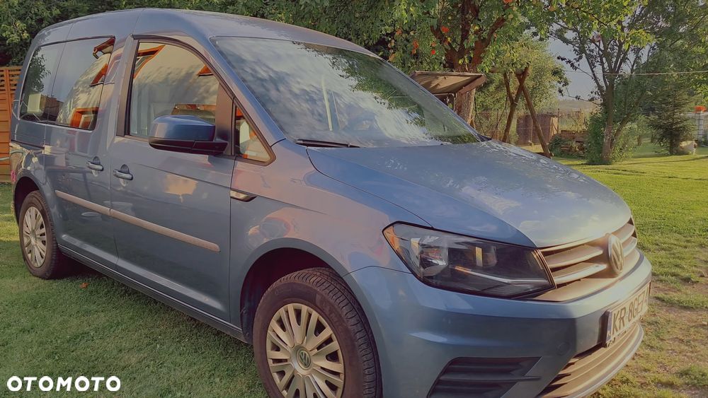 Volkswagen Caddy 2.0 TDI Comfortline - 2