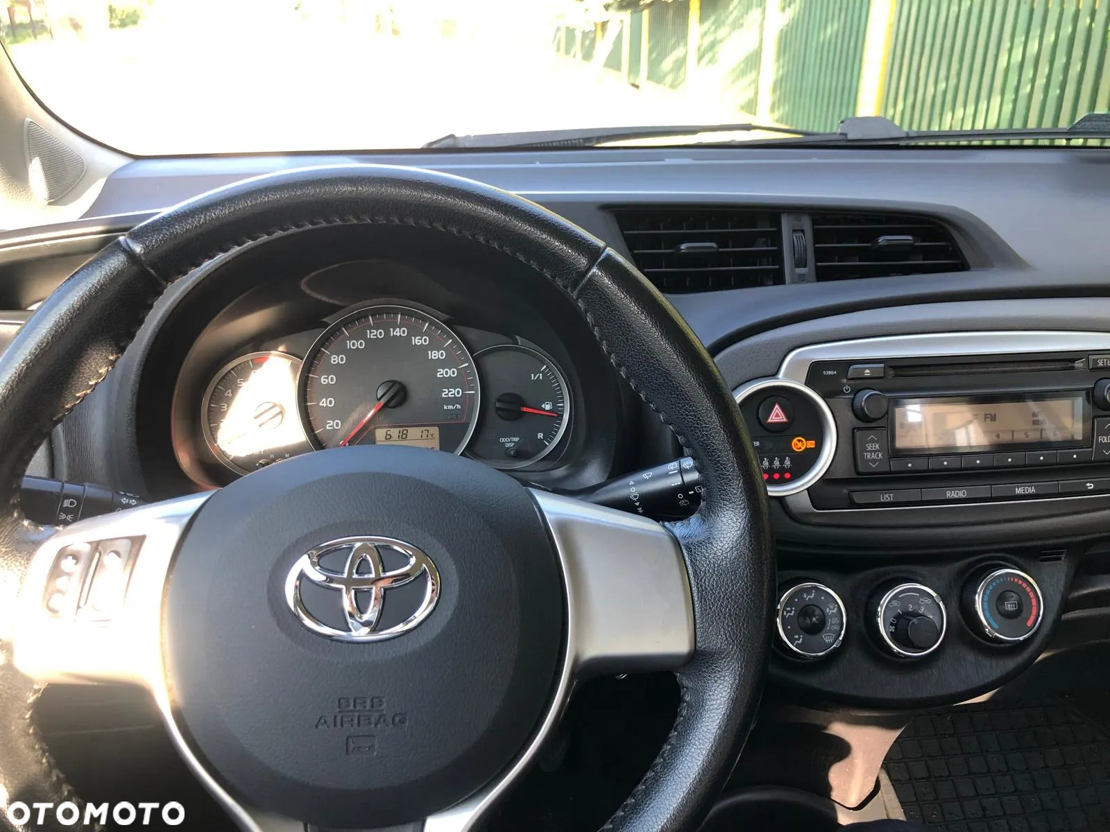Toyota Yaris - 19