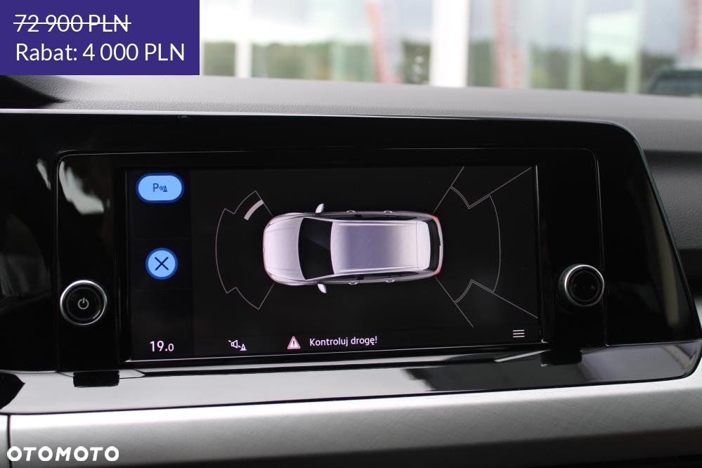 Volkswagen Golf - 22