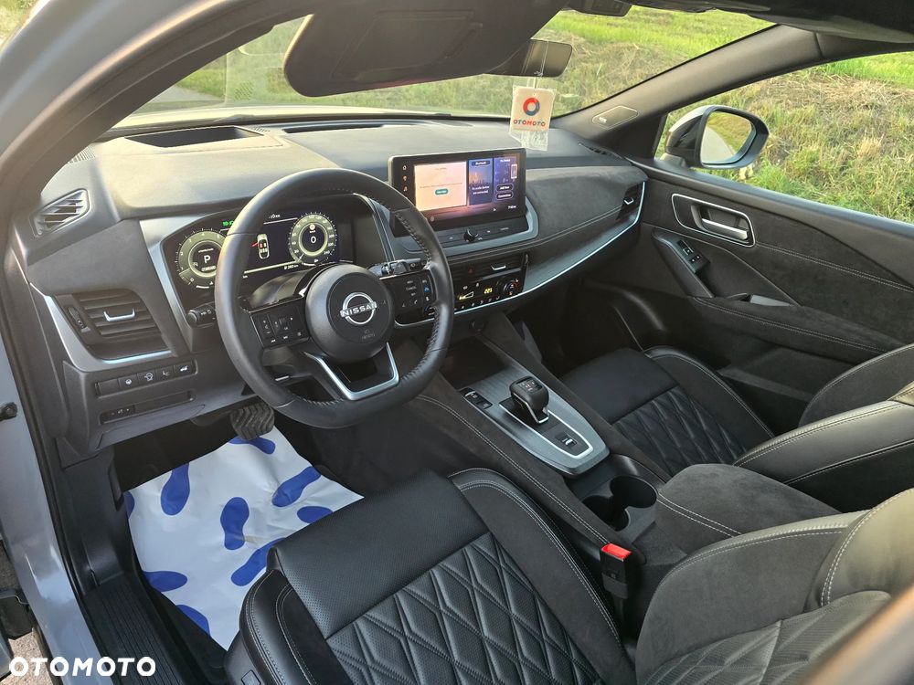 Nissan Qashqai 1.3 DIG-T MHEV Xtronic Tekna+ - 19