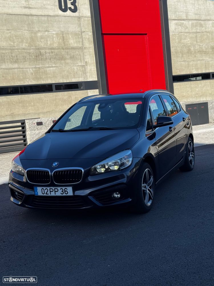 BMW 216 Active Tourer d Line Luxury - 2