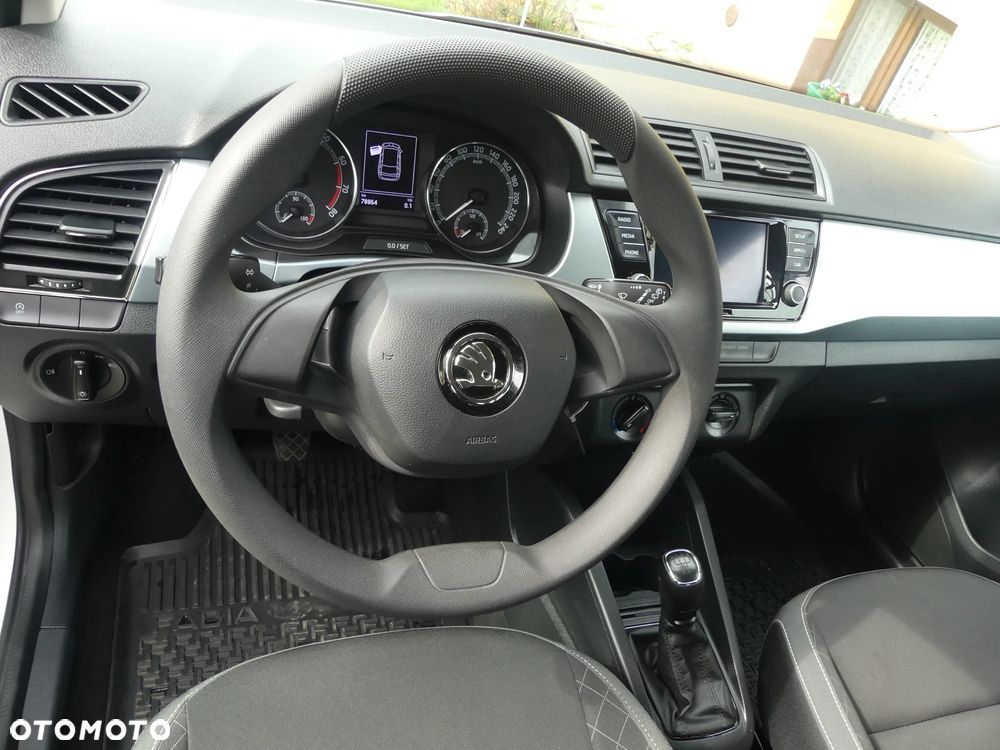 Skoda Fabia 1.0 TSI Ambition Plus - 27