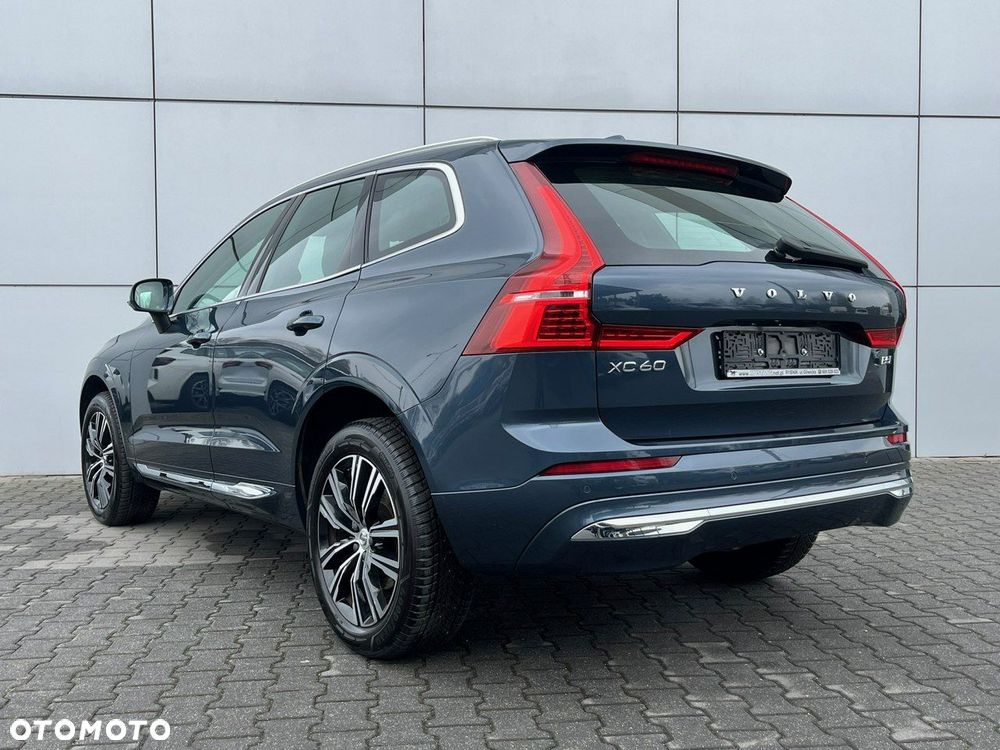 Volvo XC 60 B5 D AWD Inscription - 10