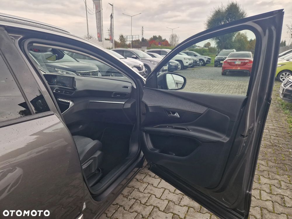 Peugeot 3008 - 33