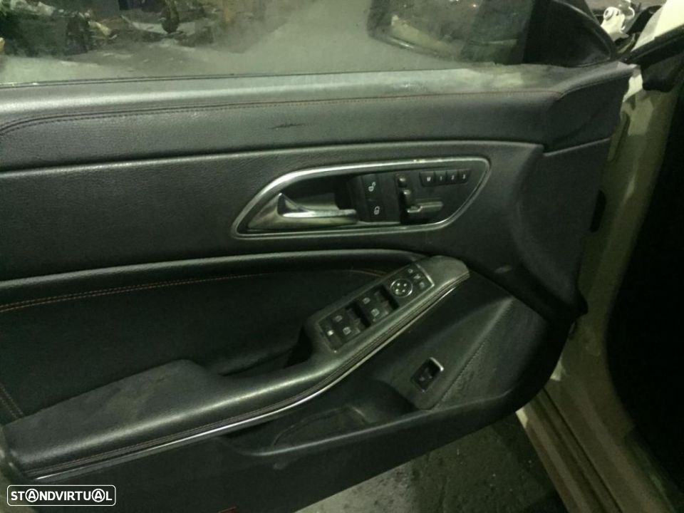 Mercedes CLA 220 cdi (c117) de 2014 para peças - 7