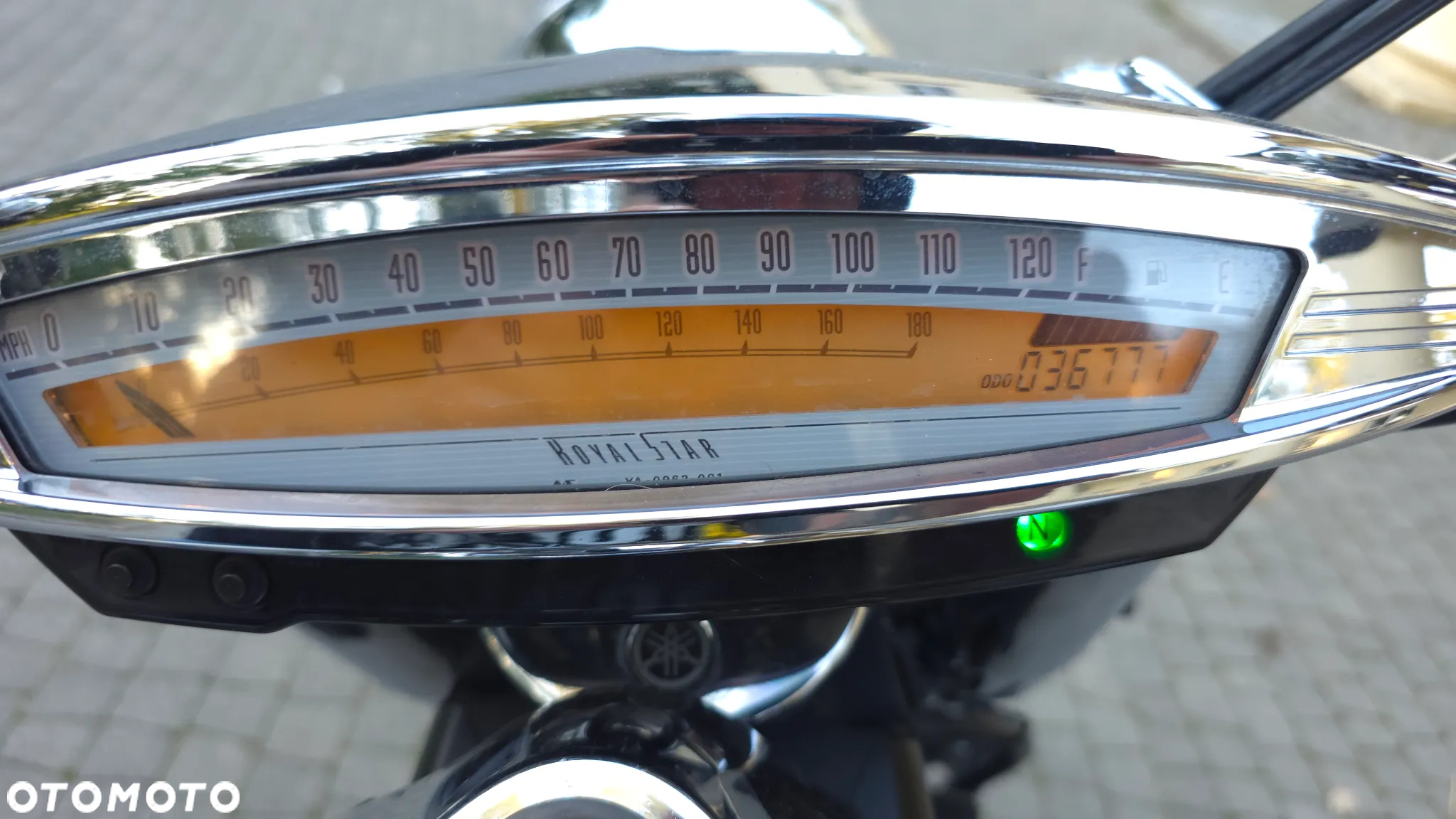 Yamaha XVZ - 10