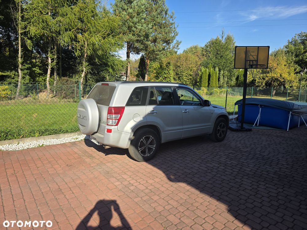 Suzuki Grand Vitara - 3