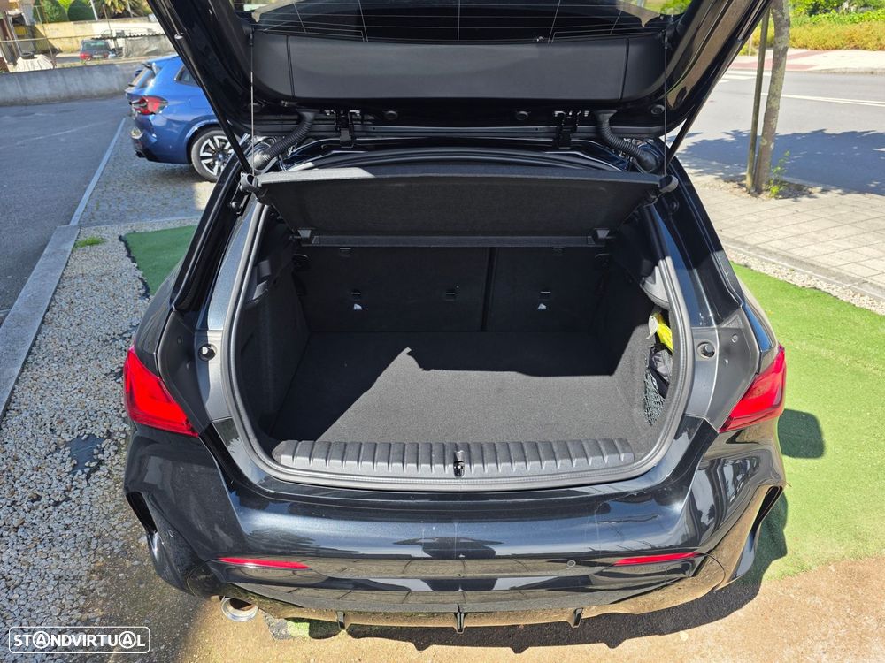 BMW 116 d Pack Desportivo M Auto - 29