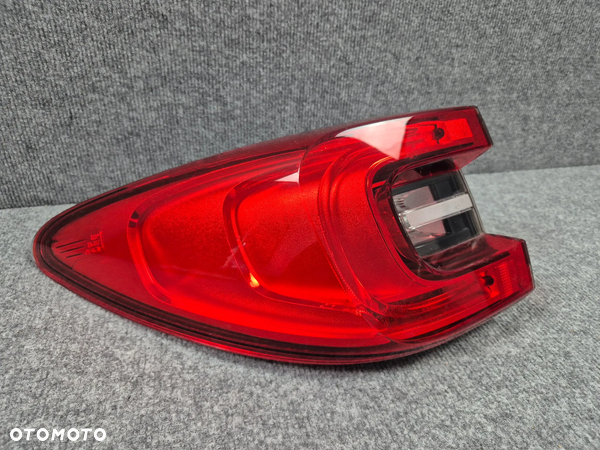 LAMPA TYLNA TYŁ LEWA - RENAULT KADJAR LIFT 18-22 LED 265552789R