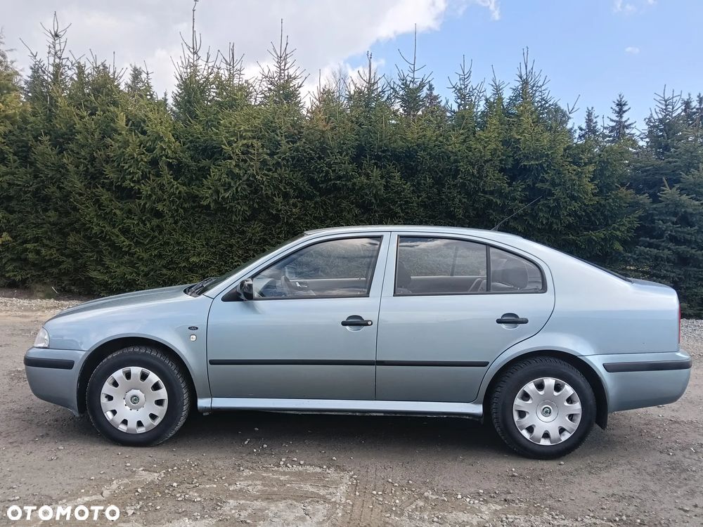 Skoda Octavia 1.9 TDI Tour Ice - 2