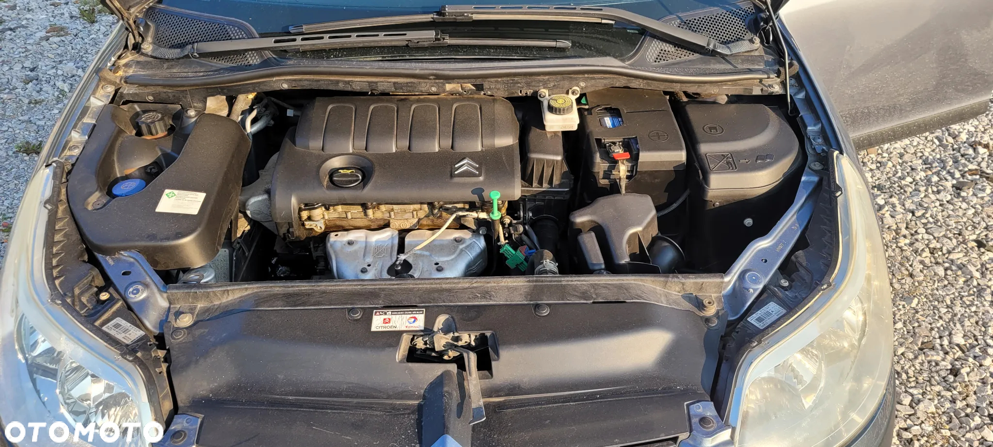 Citroën C4 1.4 16V Magic - 14