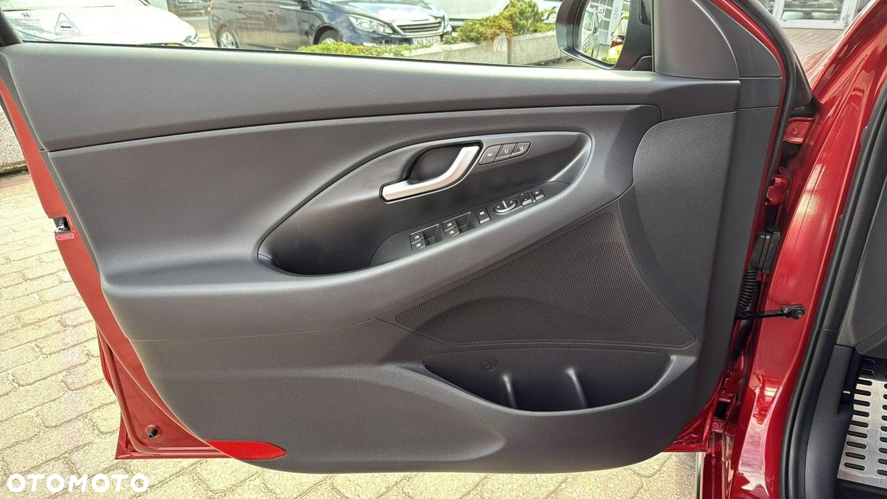 Hyundai i30 - 25