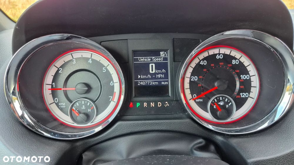 Dodge Grand Caravan - 13