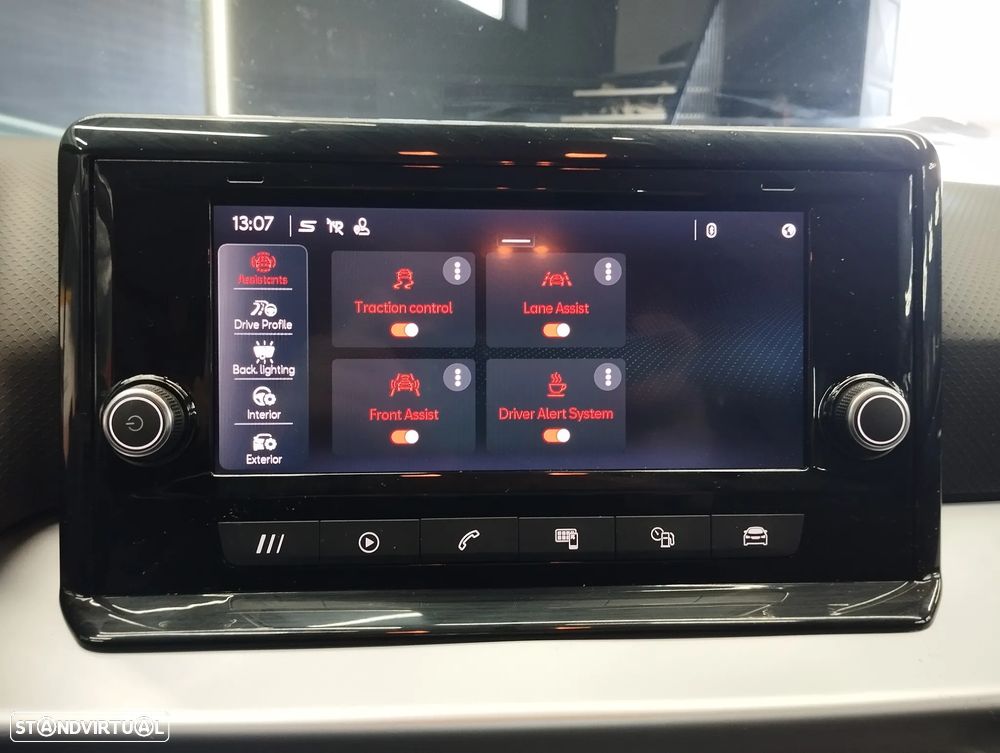 SEAT Arona 1.0 TSI FR - 30