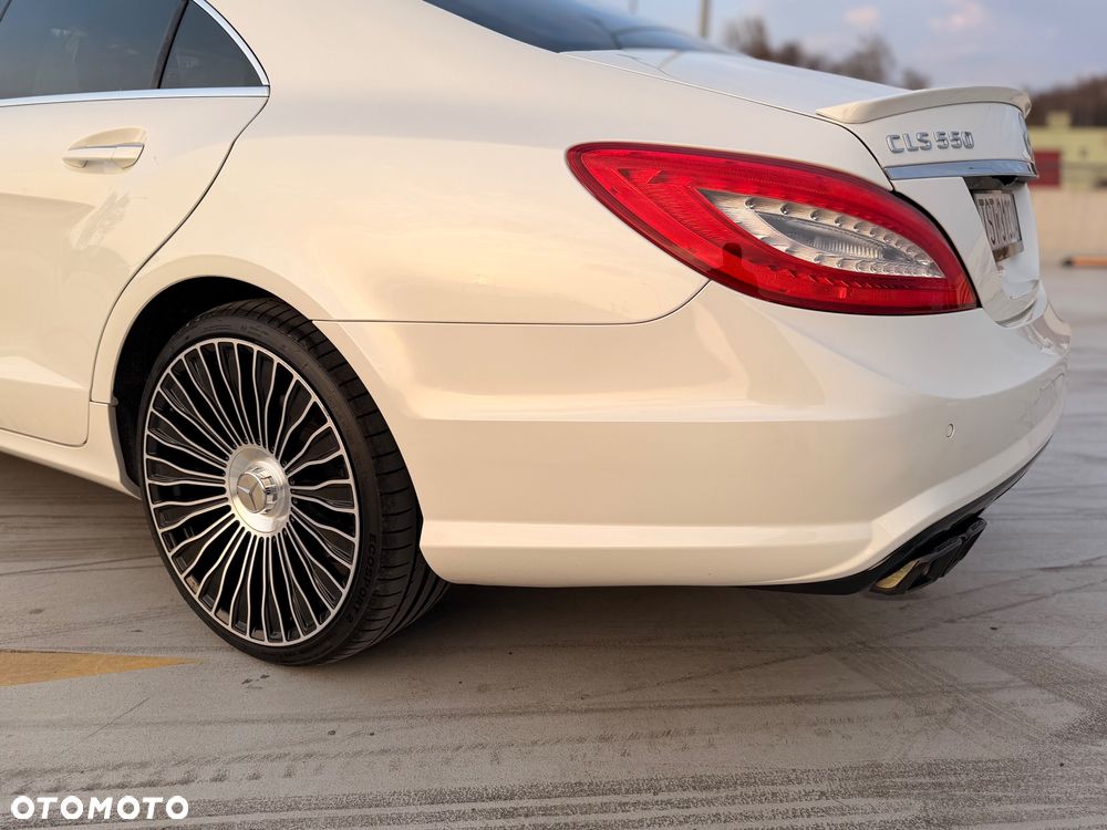 Mercedes-Benz CLS 500 BlueEffICIENCY - 5