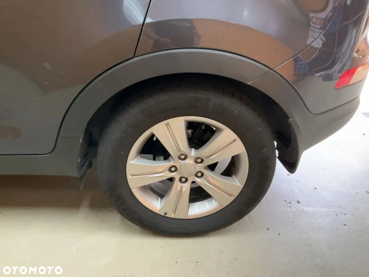 Kia Sportage 1.6 GDI Business Line M 2WD - 9