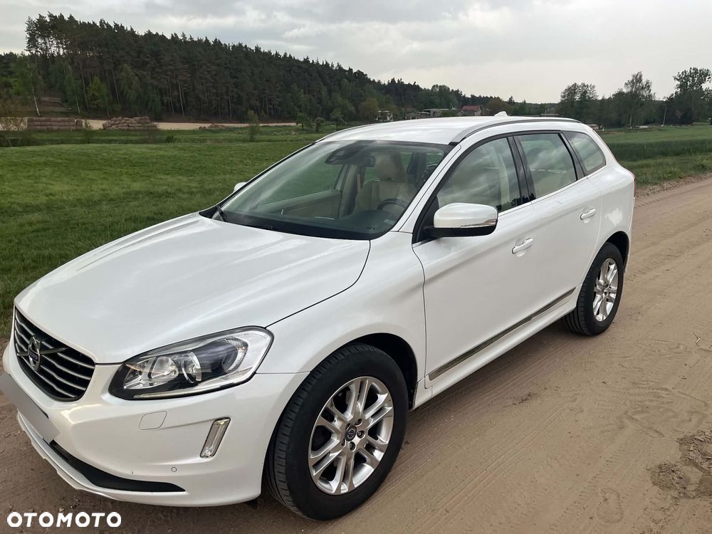Volvo XC 60 2.4D AWD Summum - 8