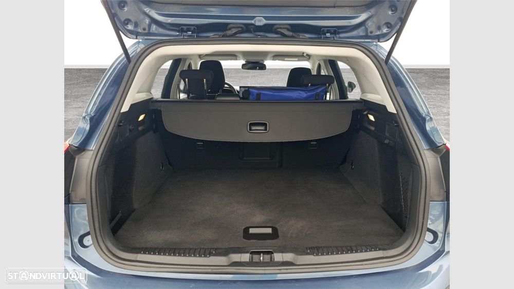 Ford Focus SW 1.0 EcoBoost MHEV Active X - 16