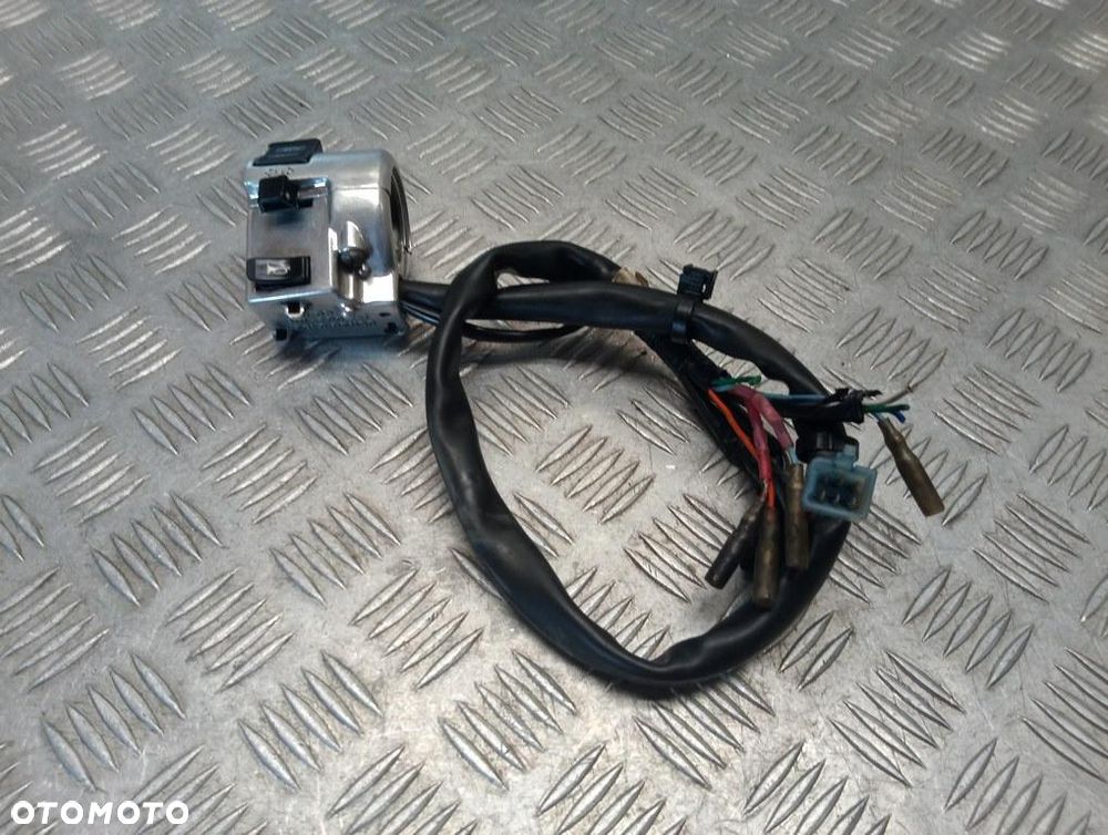Przełącznik świateł lewy HONDA VTX 1300 R/S/T 03-09r   PN. 35020-MEA-670 - 1