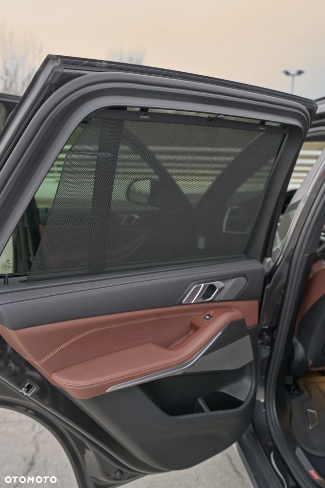 BMW X5 xDrive30d - 27