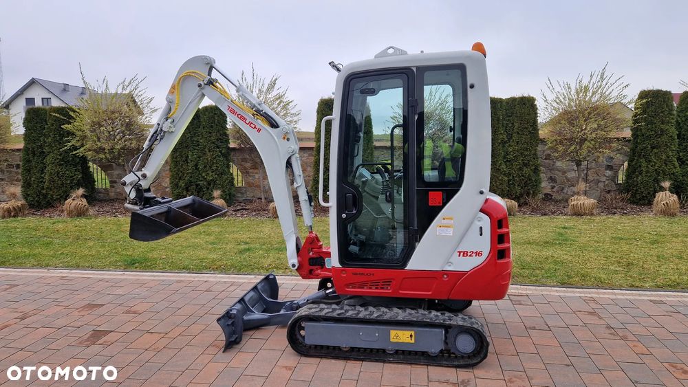Takeuchi | TB216 | TB 216 - 7