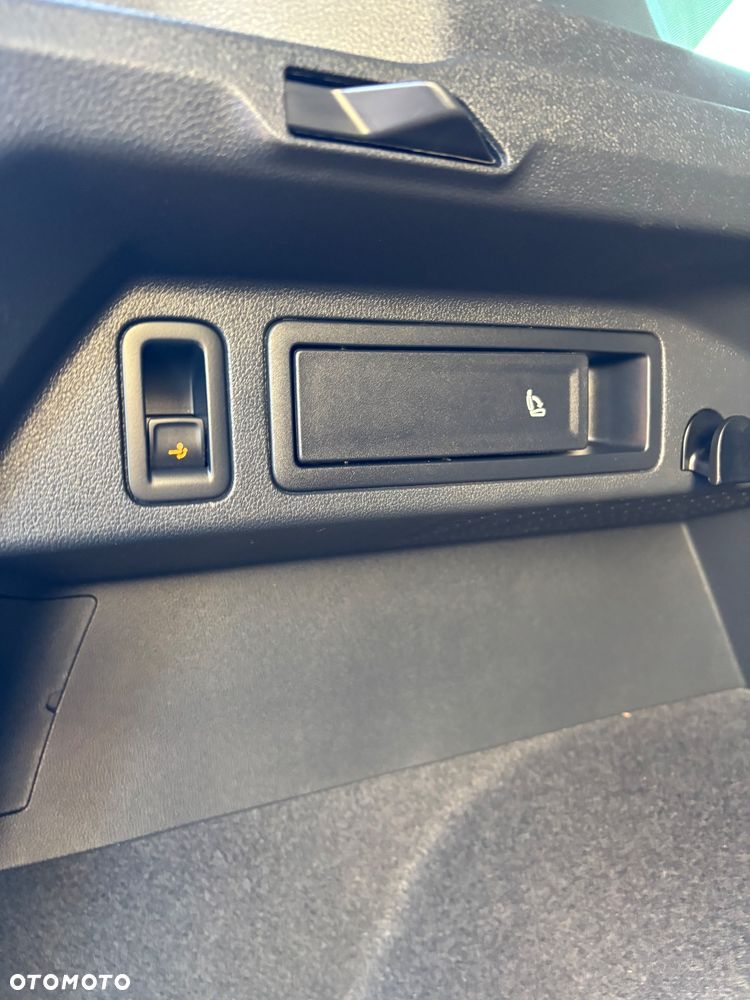 Volkswagen Tiguan 2.0 TDI SCR 4MOTION DSG Comfortline - 14