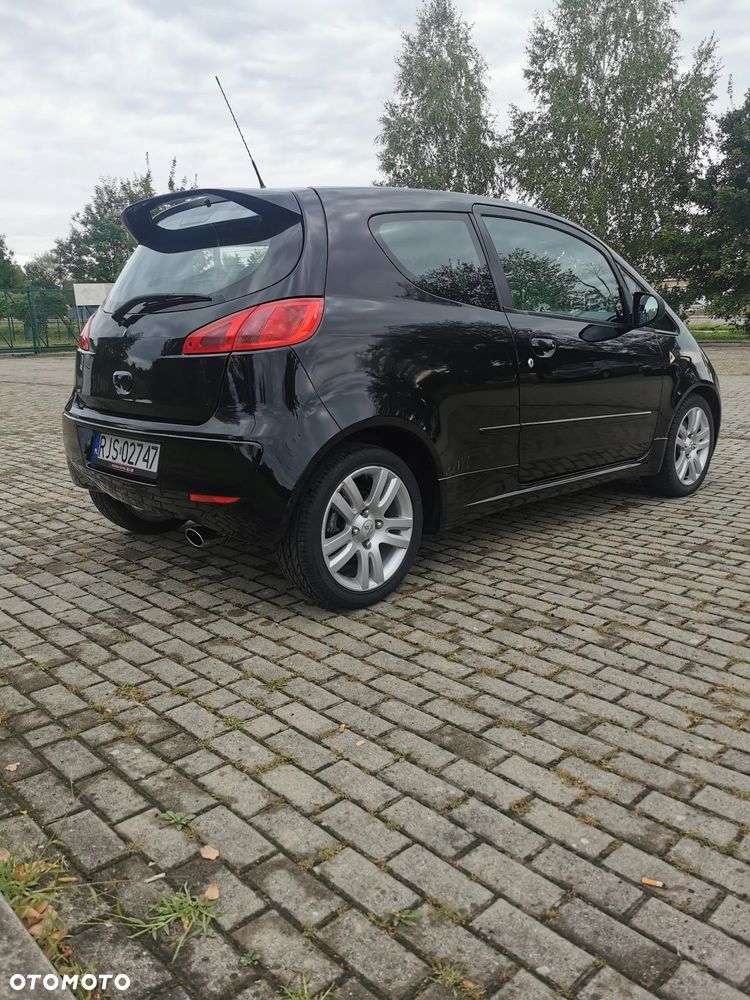 Mitsubishi Colt - 5