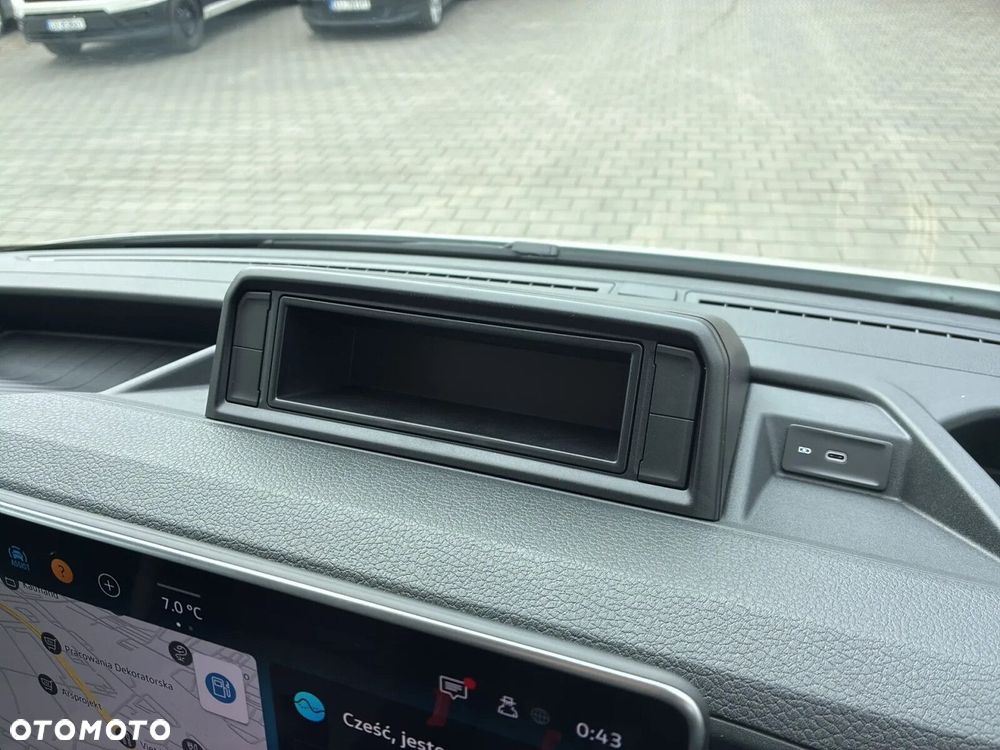 Volkswagen Crafter 50 Skrzyniowy/DMC=3,5t, 2.0 TDI 163 KM r. o. 4490mm - 40