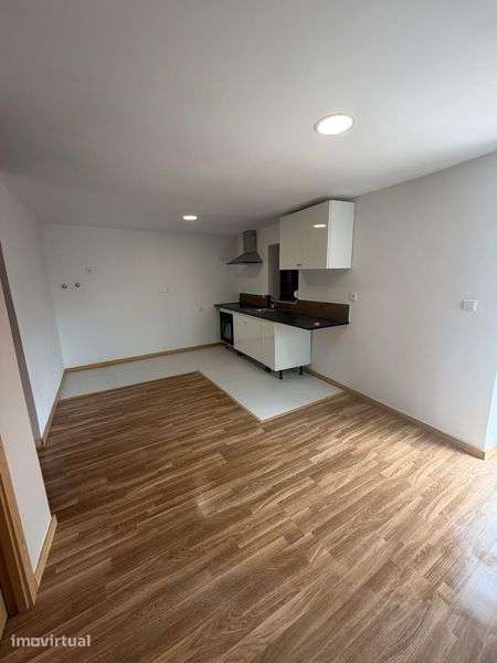 Moradia T2 para alugar - Grande imagem: 3/8