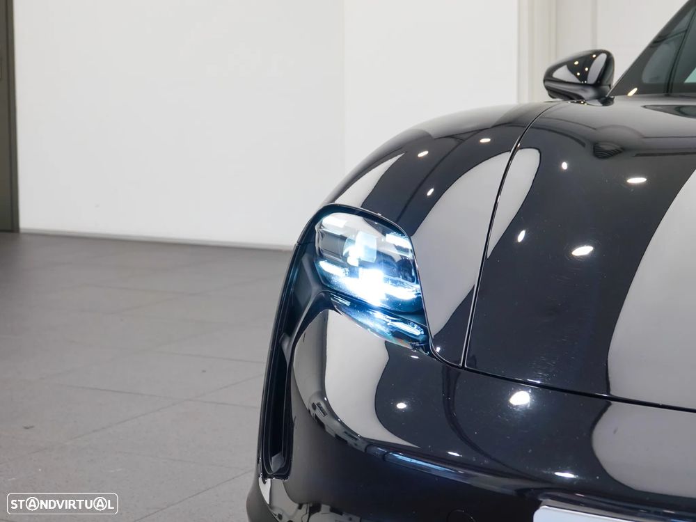 Porsche Taycan Standard - 10