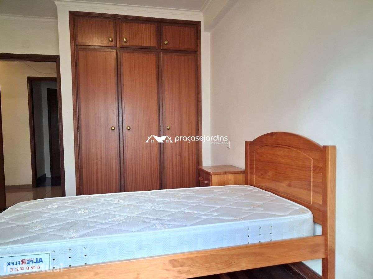 Quarto com varanda - Grande imagem: 3/4