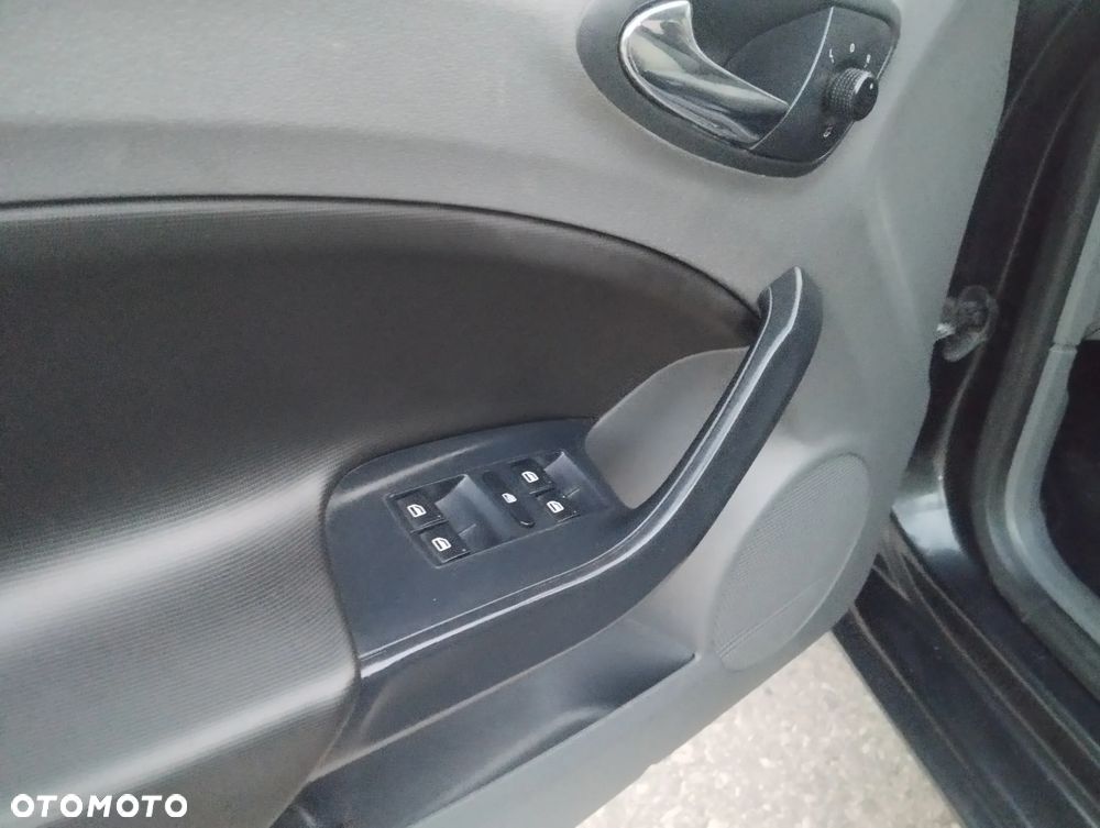 Volkswagen Polo - 16